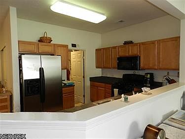 3rd image of 9437 Grist Mill Dr