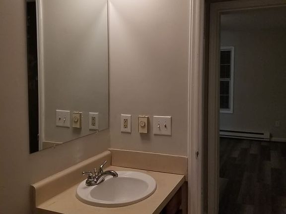 4th image of 1121 Jackson St #A