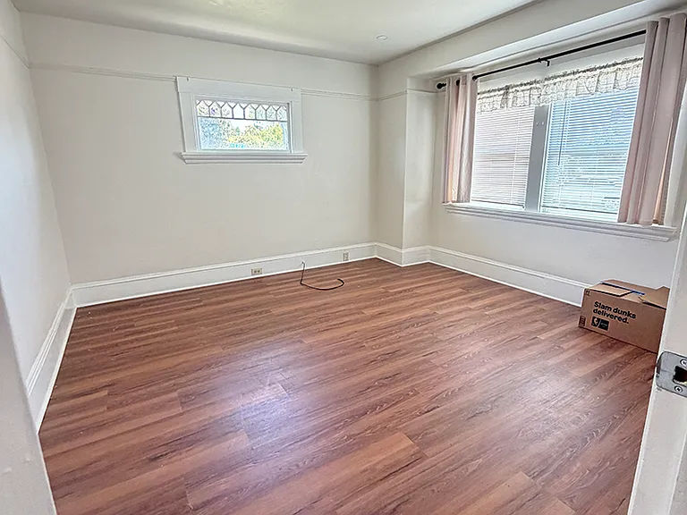2539 Grande Vista Ave #1 — Photo 9