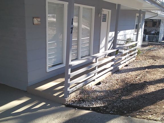 2nd image of 17 Malvern Ln