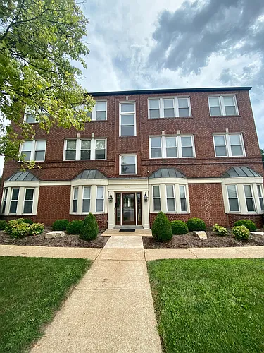 402 S Brentwood Blvd #33 Photo 1 402 S Brentwood Blvd #33 Photo 1