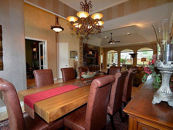 4th image of 13706 Crosslyn Ln