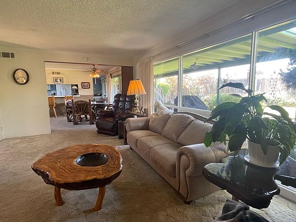 2nd image of 3307 Fair Oaks Dr