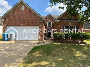 571 Bentmoor Dr, Helena, AL 35080