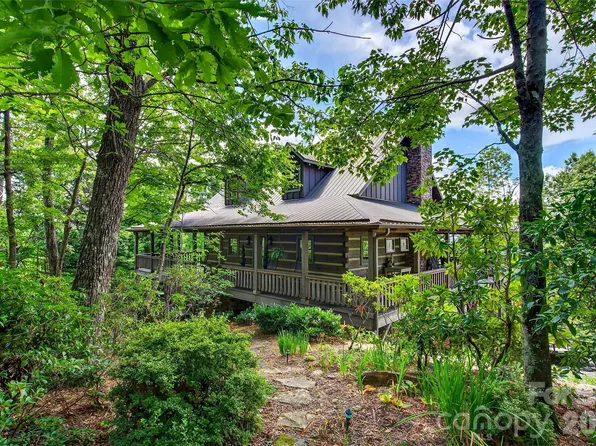 35 Elderberry Dr, Old Fort, NC 28762