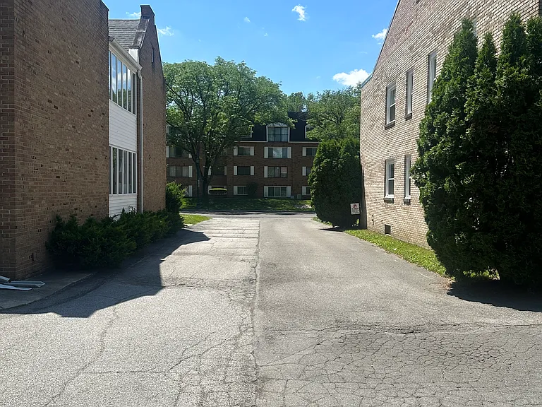 4320 W Bancroft St #3 — Photo 8