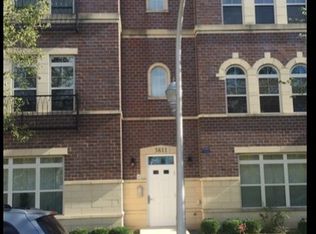 3811 S Langley Ave APT 302, Chicago, IL 60653