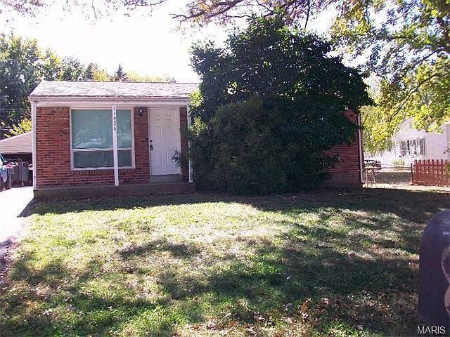 1st image of 11926 Breezemont Dr