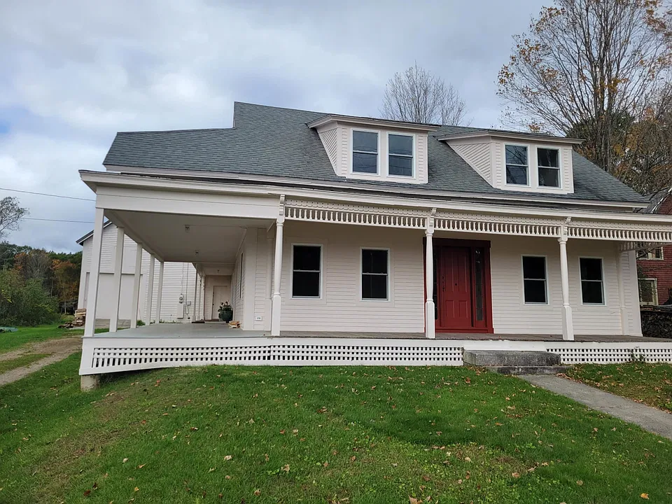 399 Main St