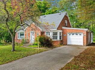 2660 Benton Ave, Utica, NY 13501