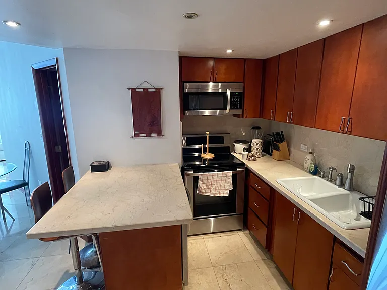 801 Brickell Bay Dr #1967 — Photo 9