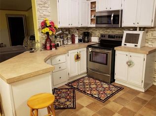 559 Burgess Run Rd, Sandyville, WV 25275