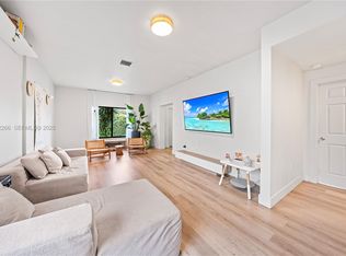 17 Ave Manor, Miami, FL 33142