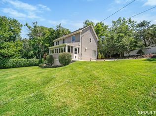 32 Taagan Point Drive, Danbury, CT 06811