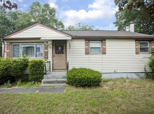 590 New Ludlow Rd, Chicopee, MA 01020