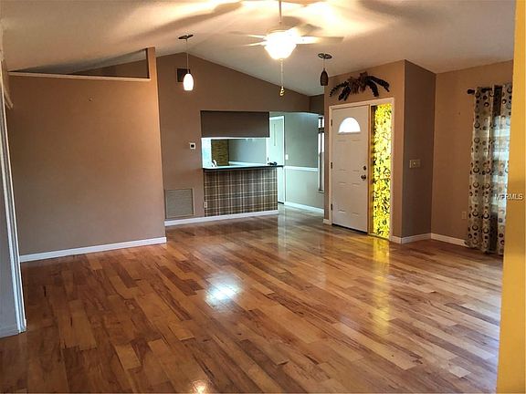 3rd image of 4046 Vana Dr
