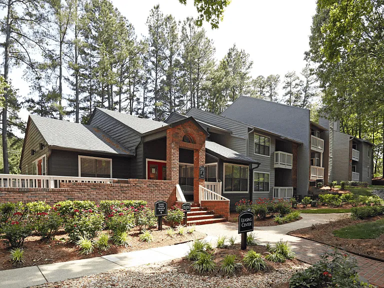 Millbrook — Photo 3