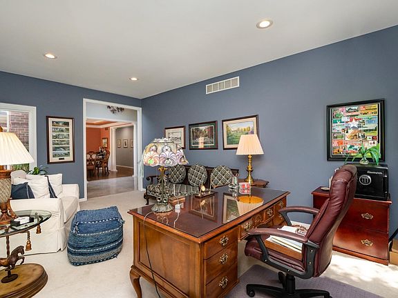5th image of 6733 Miami Woods Dr