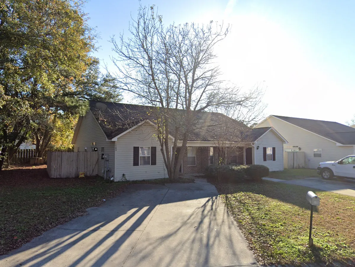 Building Photo - 1783 Barberry Dr