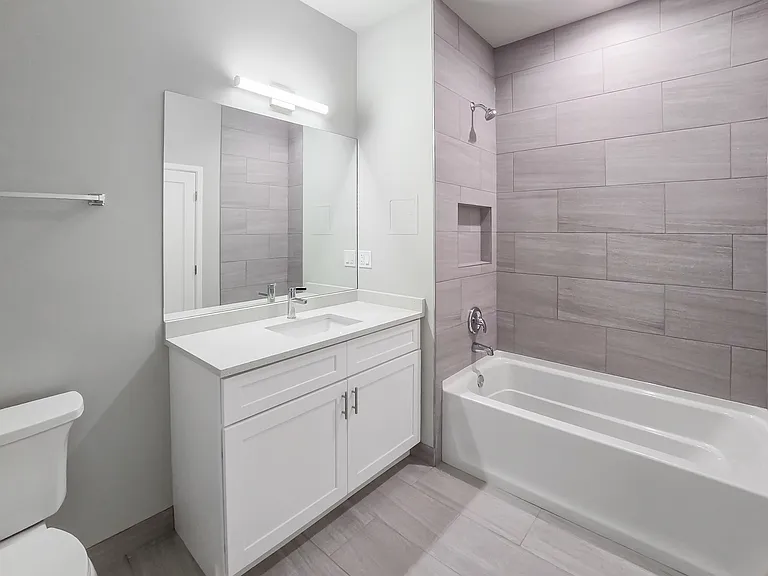 2807 S Halsted St #410 — Photo 6