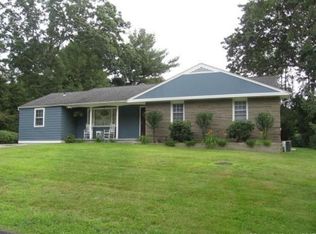 35 Lynwood Dr, Wolcott, CT 06716