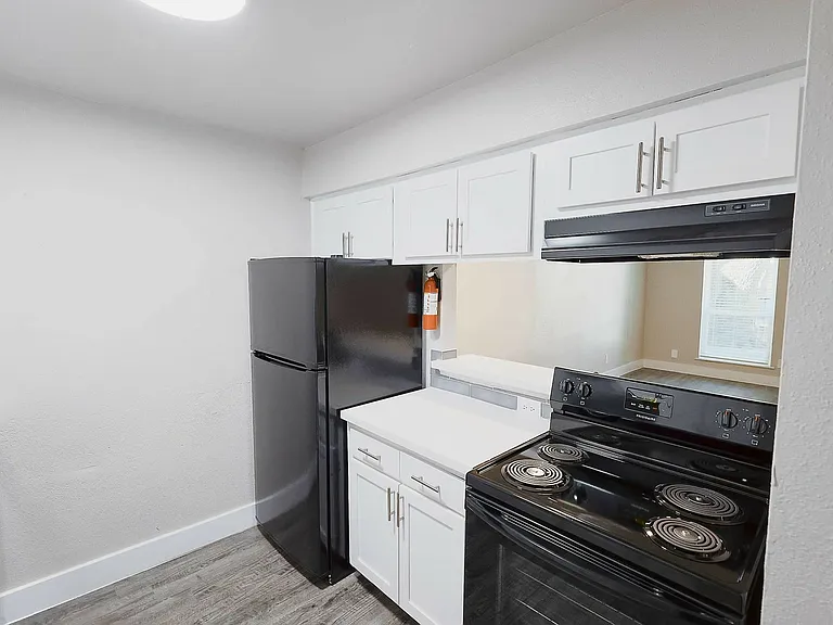 Arcata Townhomes — Photo 31