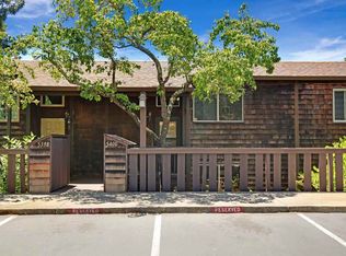 5400 Briar Ridge Dr, Castro Valley, CA 94552