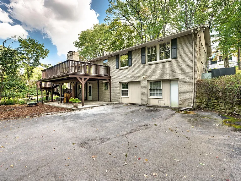 3529 Trimble Rd — Photo 10