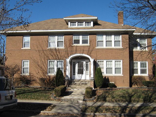 1st image of 801/803 Sherwood Pl