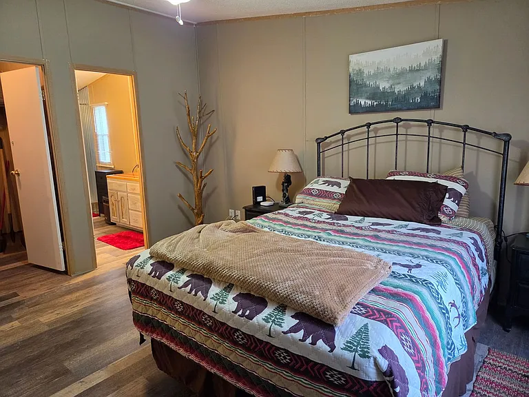 112 Pine Knot Trl — Photo 9