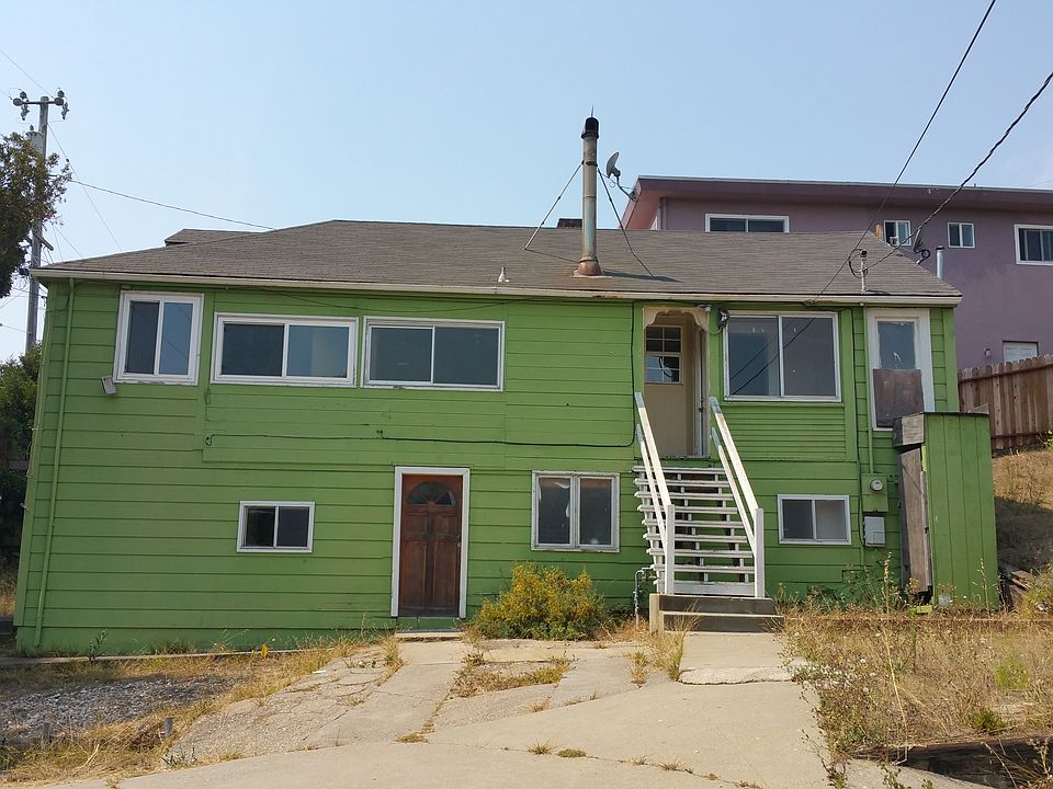 1st image of 301 Chapman Ave
