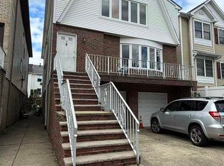 7 Columbus Dr #3, Bayonne, NJ 07002