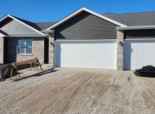 528 Lloyd Dr, Dwight, IL 60420