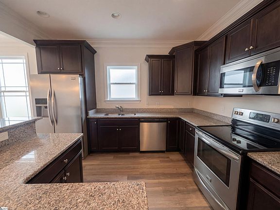 2nd image of 231 Henrydale Dr