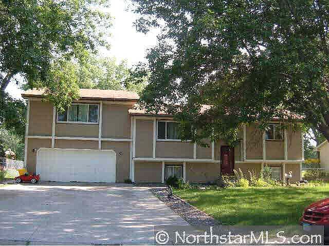 1st image of 1525 Meadowwood Drive