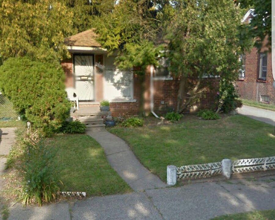 1st image of 20017 Greenlawn St