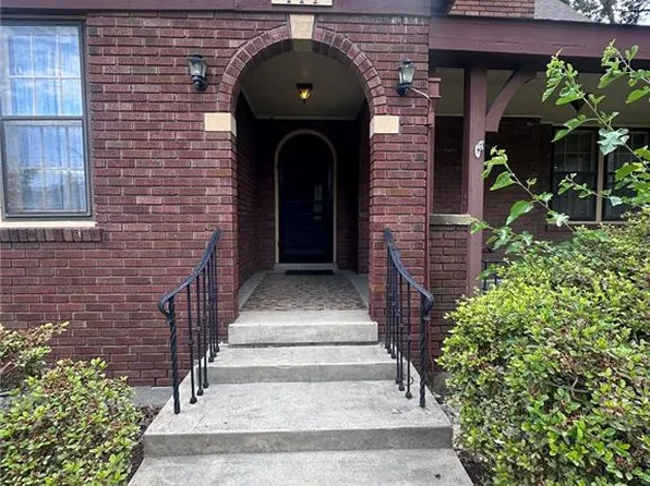 417 S Kingshighway St, Sikeston, MO 63801