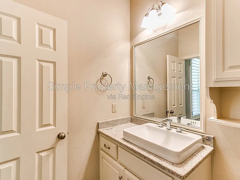 10709 Green Valley Rd — Photo 9