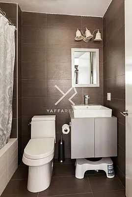 Rented by Yaffa Realty LLC | media 10