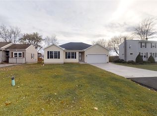 2974 Pearce Rd S, North Tonawanda, NY 14120