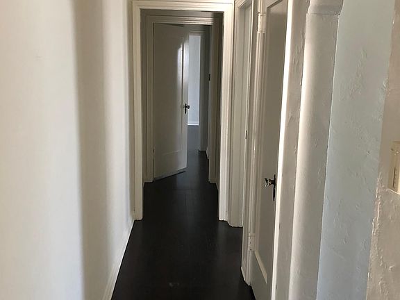 5th image of 128 S Camden Dr #201