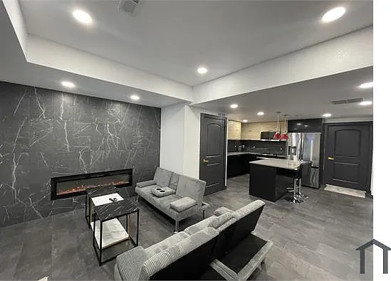 9530 Byers Peak St #1 — Photo 12