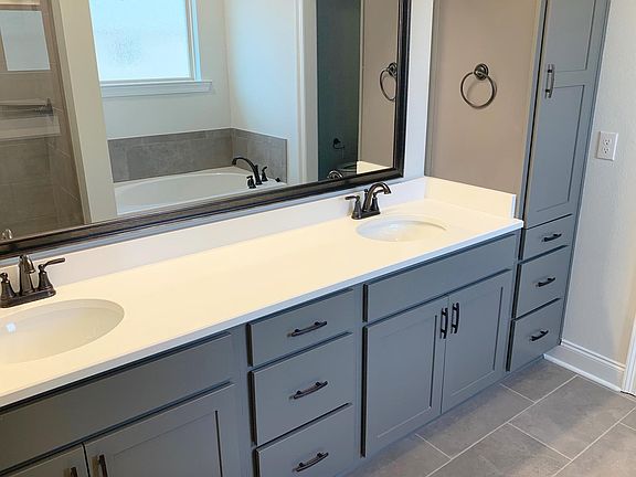 4th image of 2905 Trestle Way #41-C