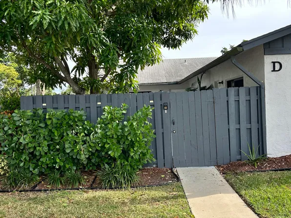 1158 Summit Trail Cir APT D, West Palm Beach, FL 33415