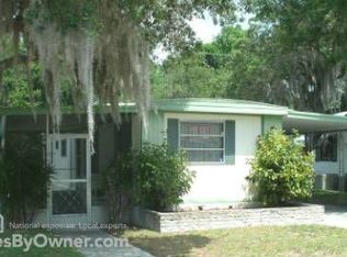 211 Hummingbird Ln, Winter Haven, FL 33884