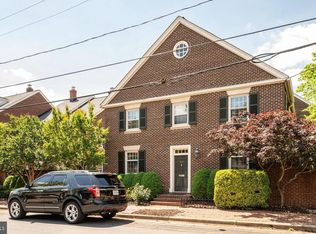368 N Saint Asaph St, Alexandria, VA 22314