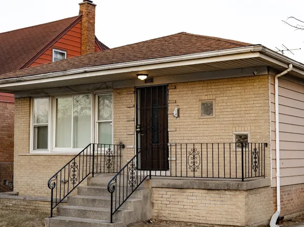 409 S Paxton Ave, Calumet City, IL 60409