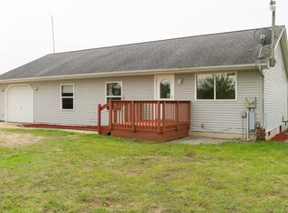 21781 Featherstone Rd, Centreville, MI 49032