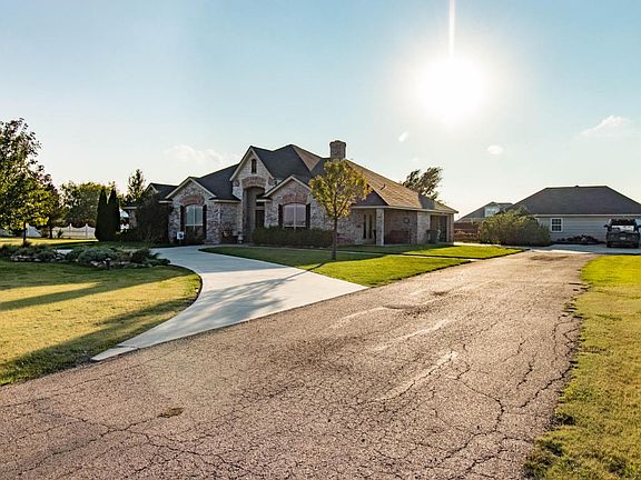 4th image of 16312 Turtle Dove Ln