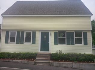 10 Wrentham Rd, Bellingham, MA 02019